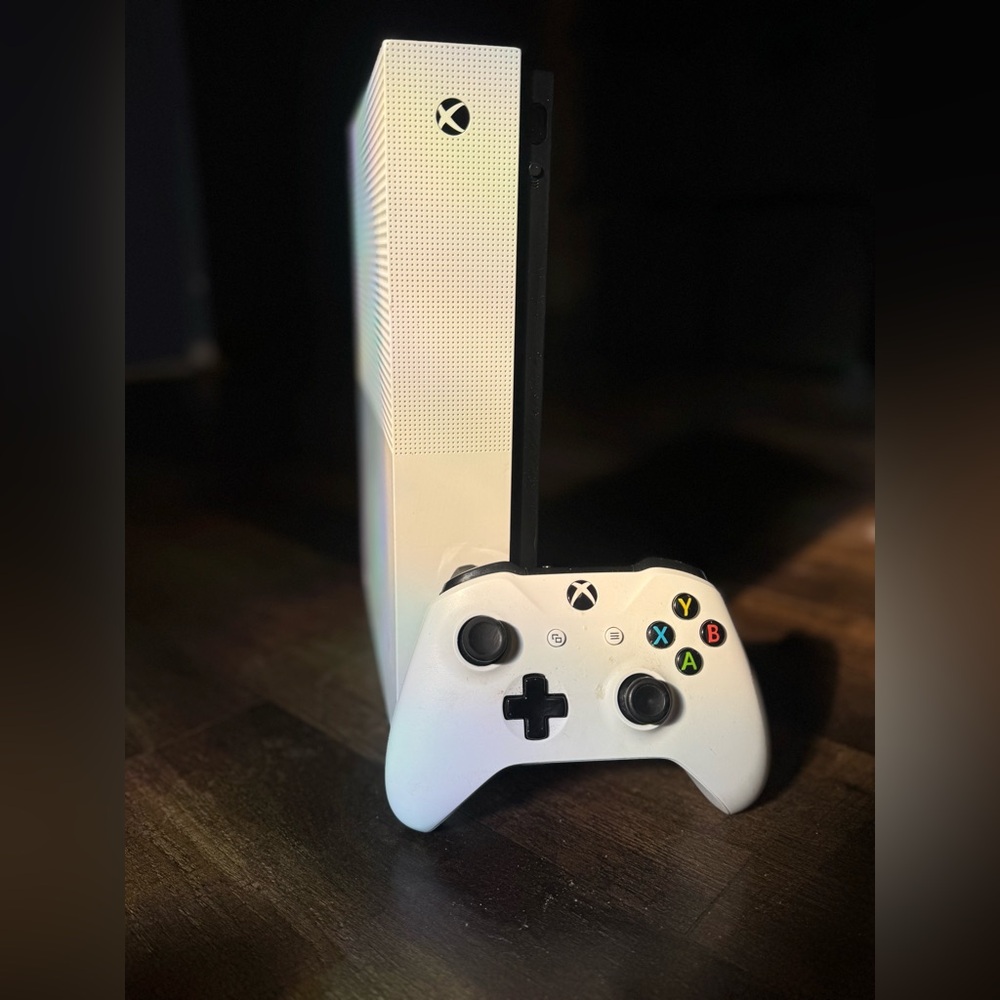 Microsoft Xbox One S All-Digital Edition 1TB Console, White, Controller Included
